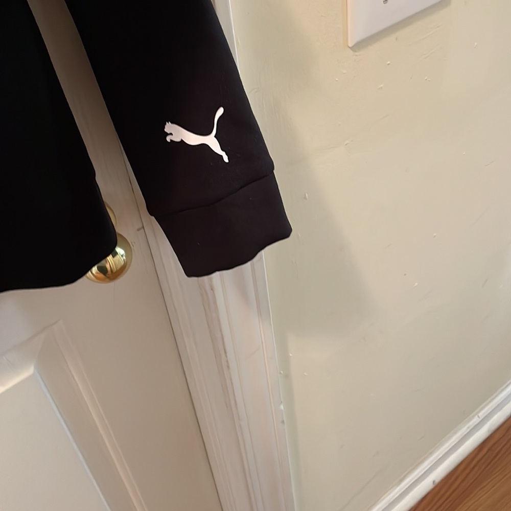 NWT Cowl Neck women’s PUMA Pullover - Picture 3 of 5